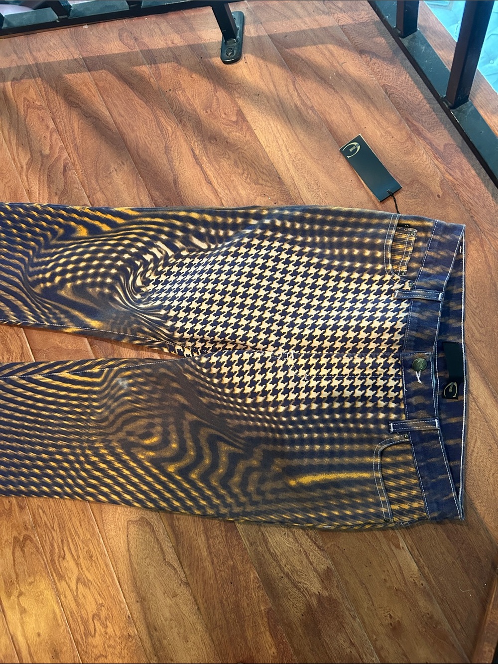NWT Just Cavalli Neon
Psychedelic Pants Size 29 - Picture 5 of 11